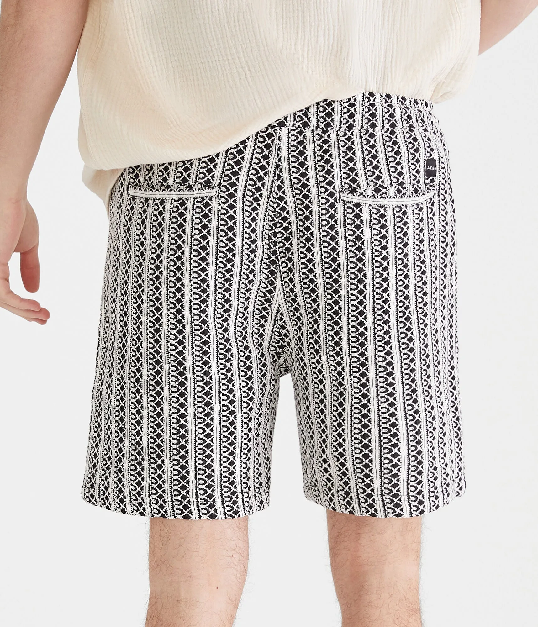 Aeropostale Textured Stripe All Day Jogger Shorts 7"