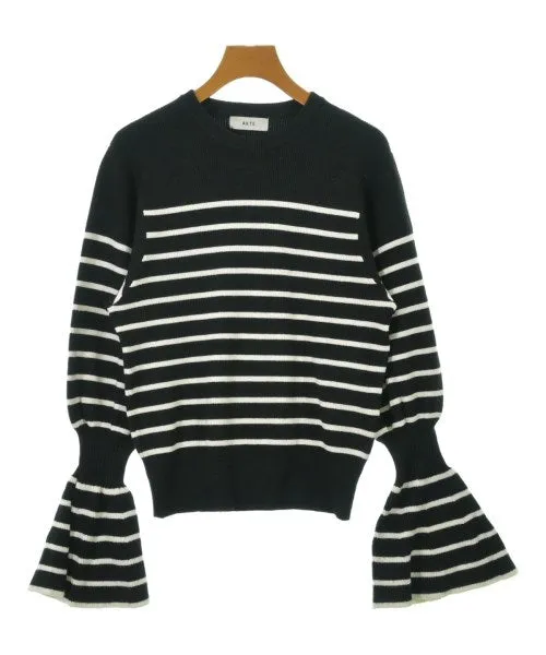 AKTE Sweaters