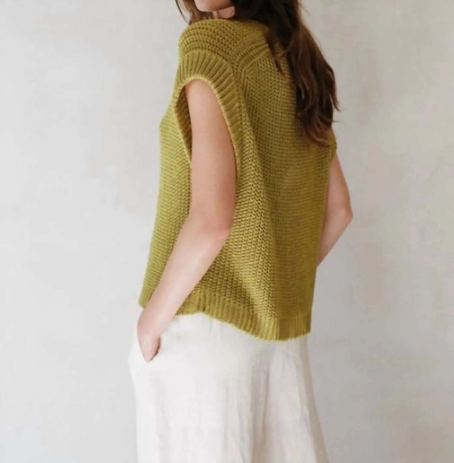Aw1014 Tiffany Vest Top In Olive Green