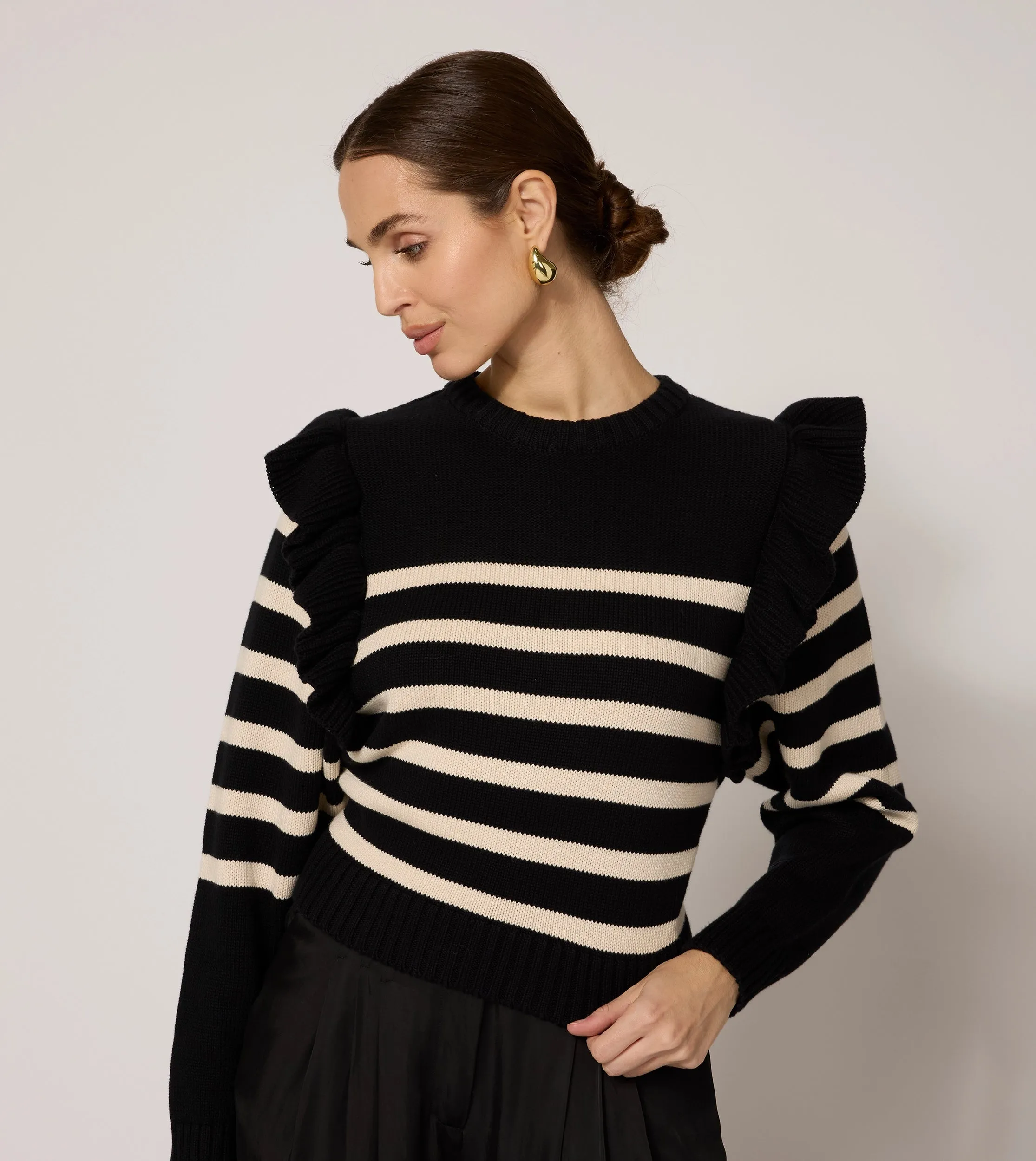 Blair Cropped Sweater | Black/Ivory