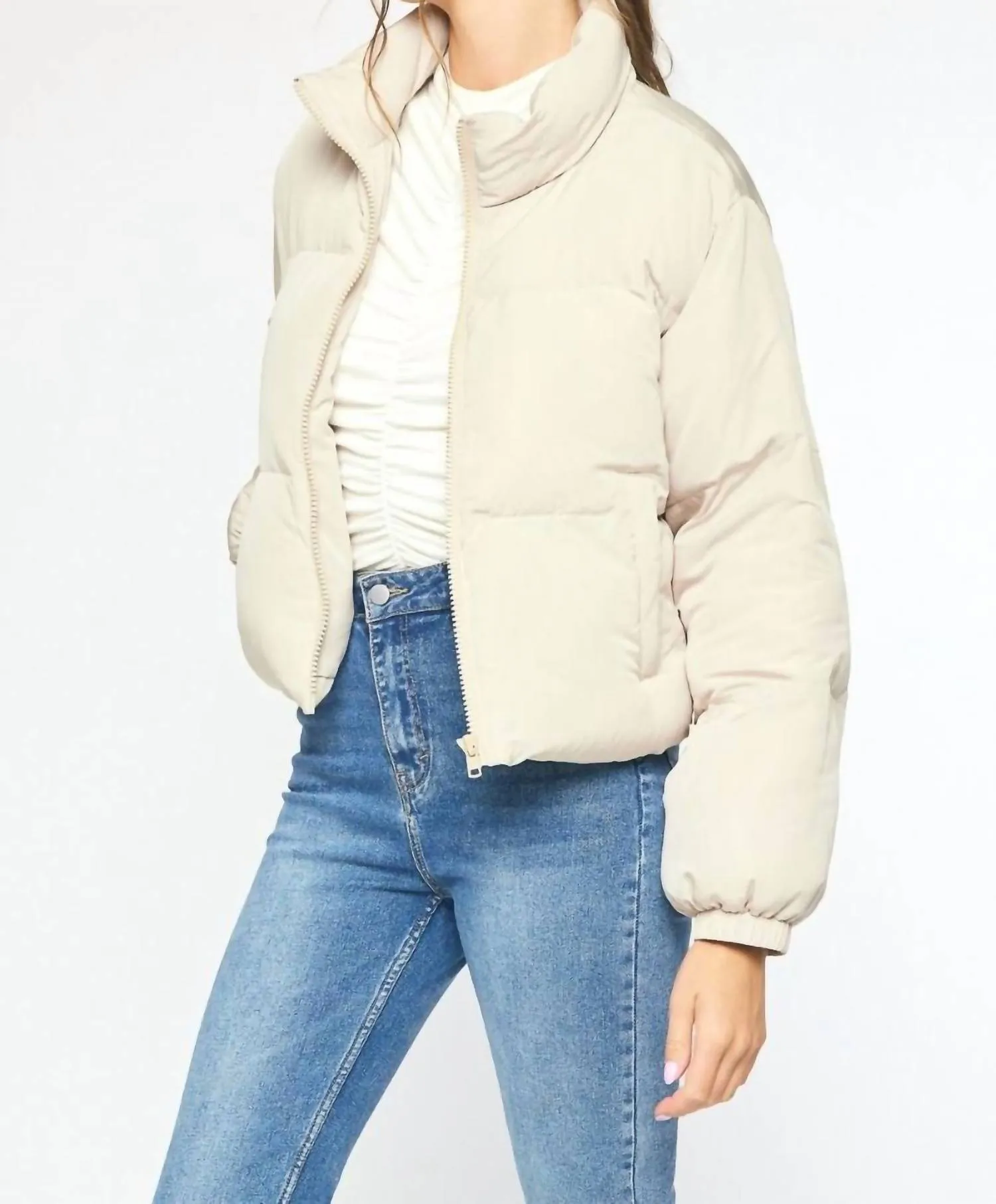 Cropped Puffer Zip-Up Jacket In Cream