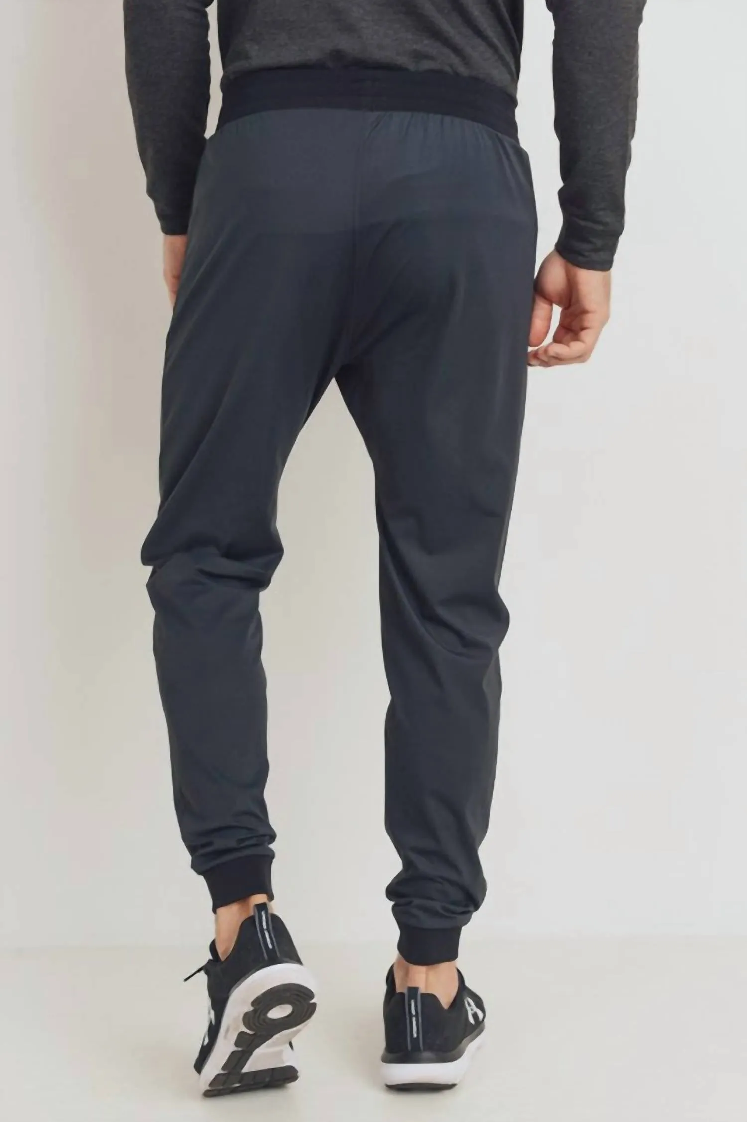 Cuffed Active Training Jogger In Black