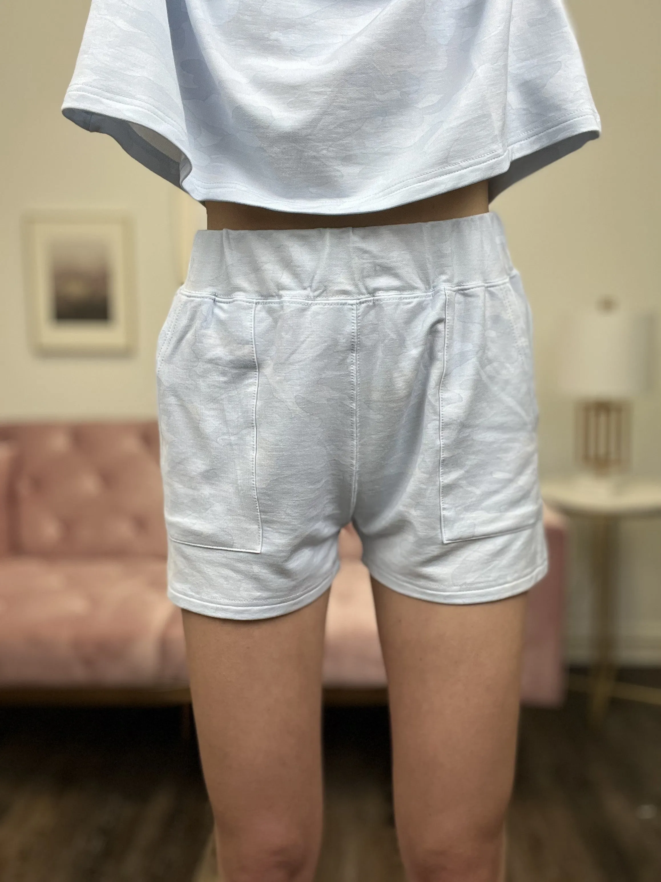 Don't Be Blue Women's Casual Shorts