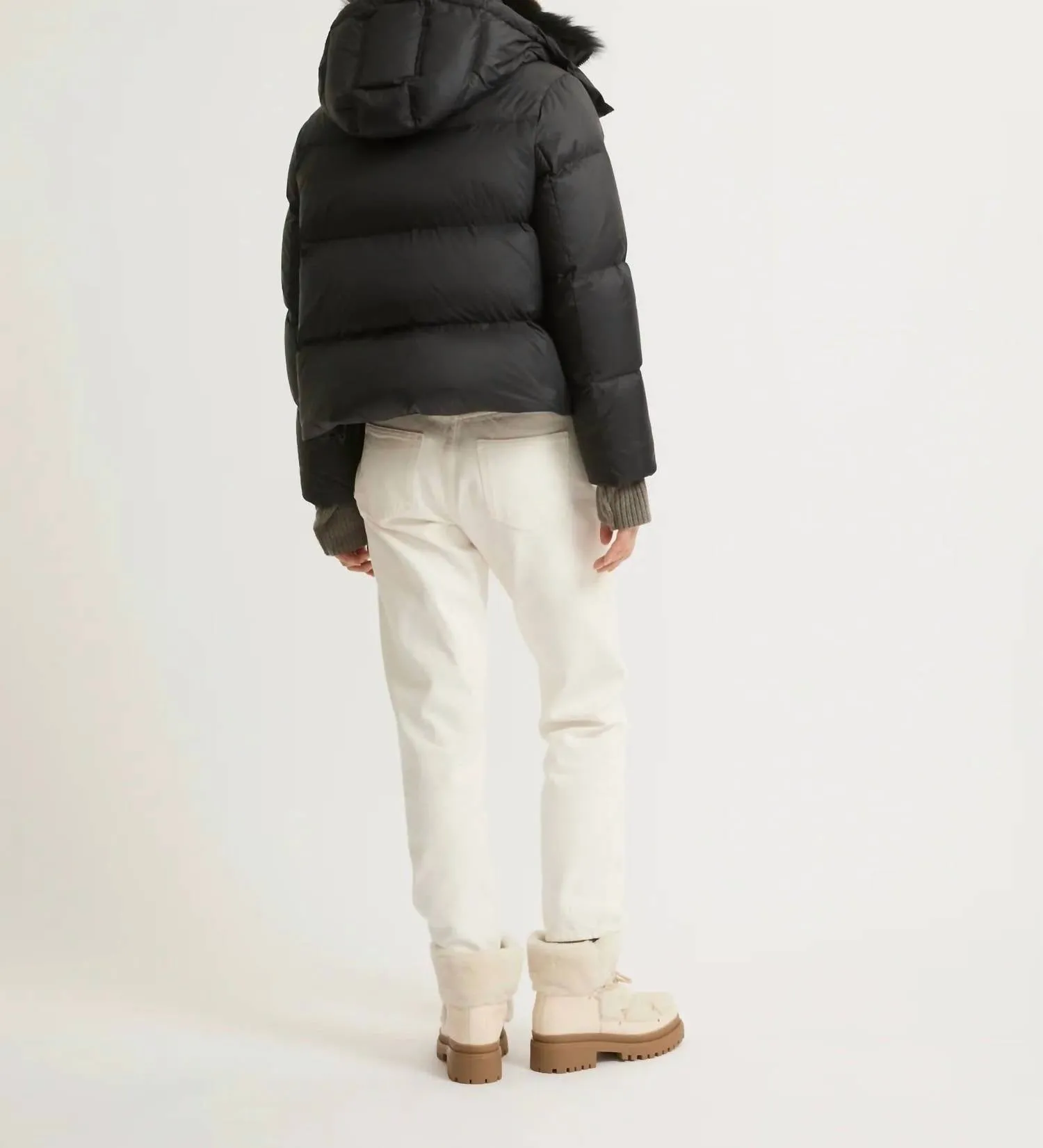 Doudoune 59Cm Coat In Noir
