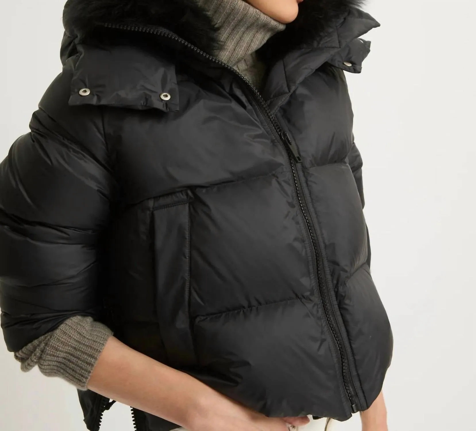 Doudoune 59Cm Coat In Noir