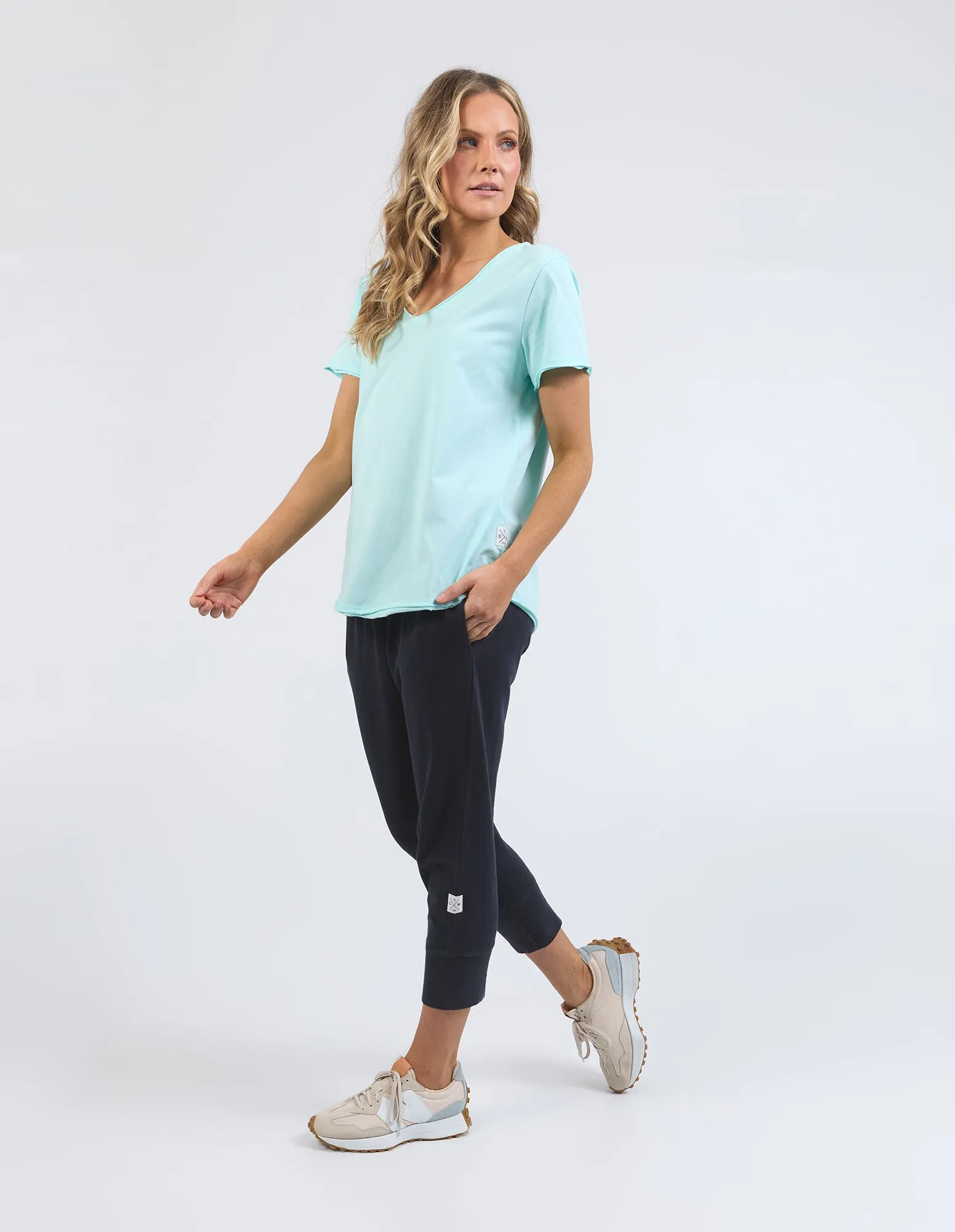 Elm Pima Vee Tee Tonic Blue