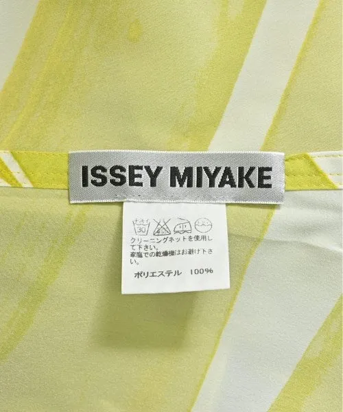 ISSEY MIYAKE Casual shirts