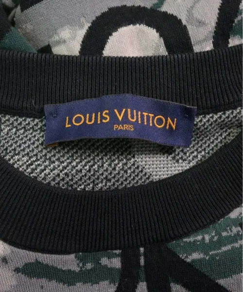 LOUIS VUITTON Sweaters