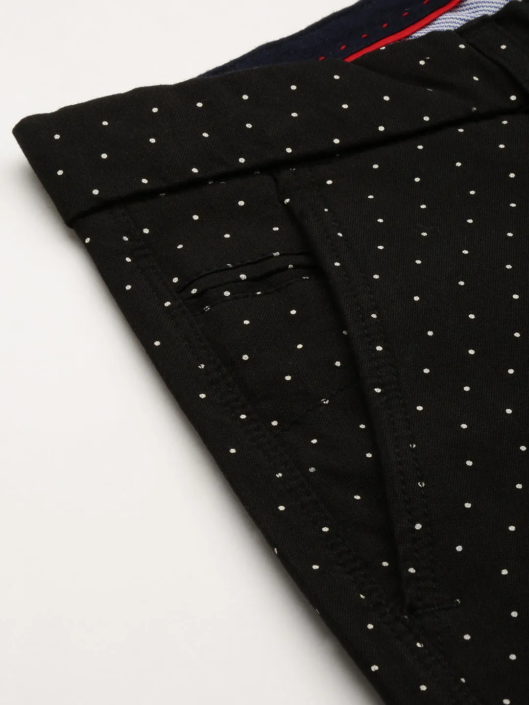Men Black Geometric Printed Cotton Mid-Rise Shorts