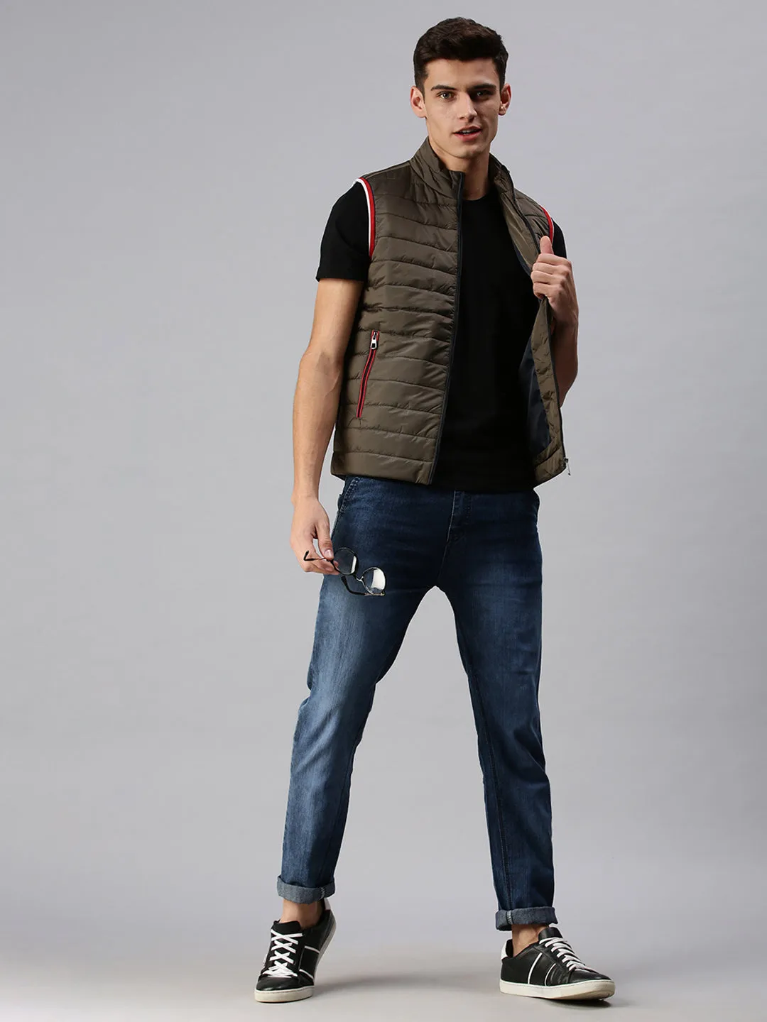 Men Hooded Solid Brown Padded Jacket