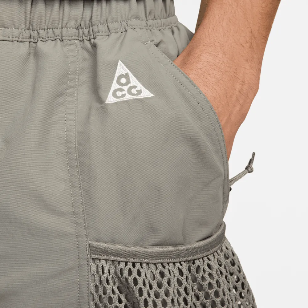 MEN'S NIKE ACG ''SNOWGRASS'' SHORTS "GREY"