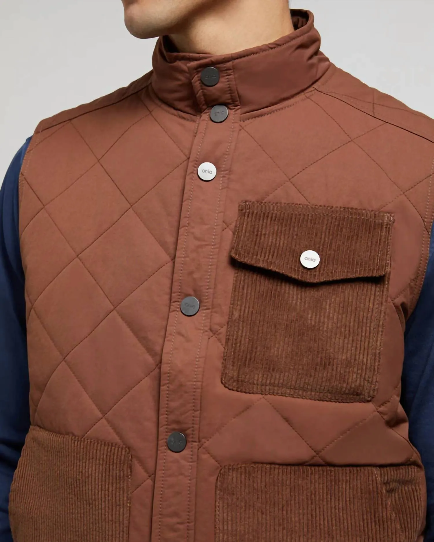 Men's Quilted Twill Vest In Bison