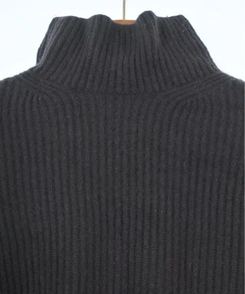 Mila Owen Sweaters