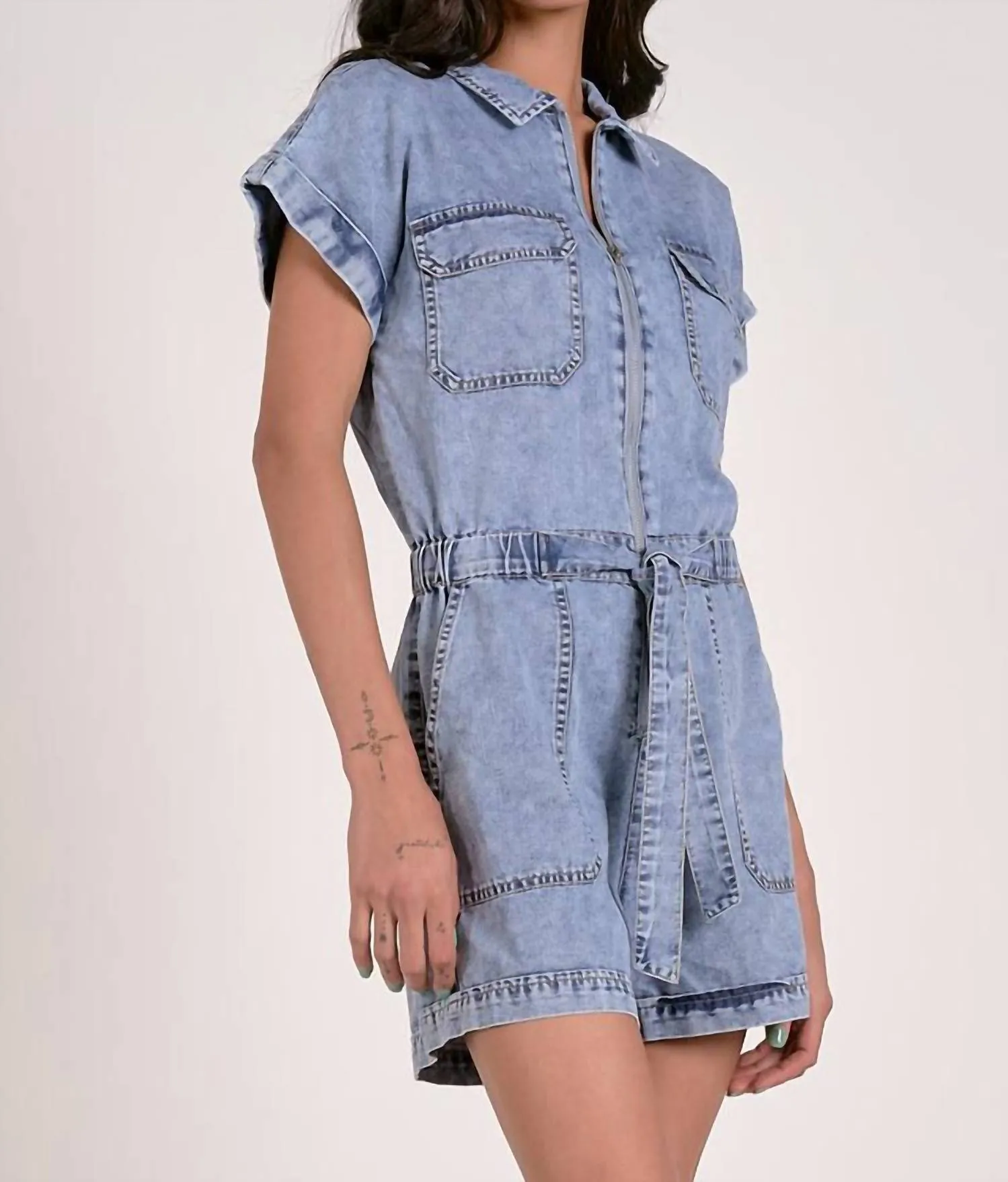 Mila Shorts Romper In Denim