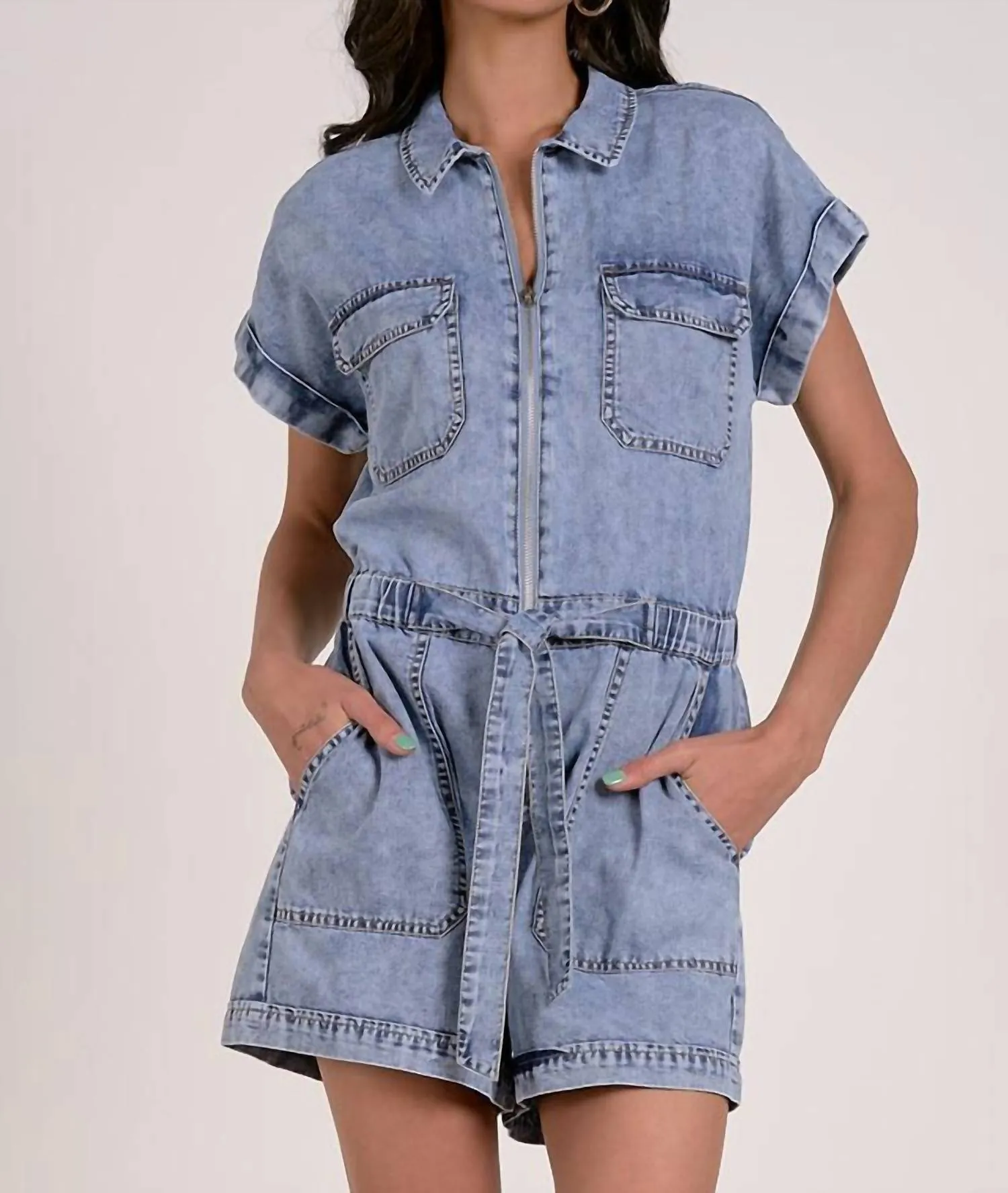 Mila Shorts Romper In Denim