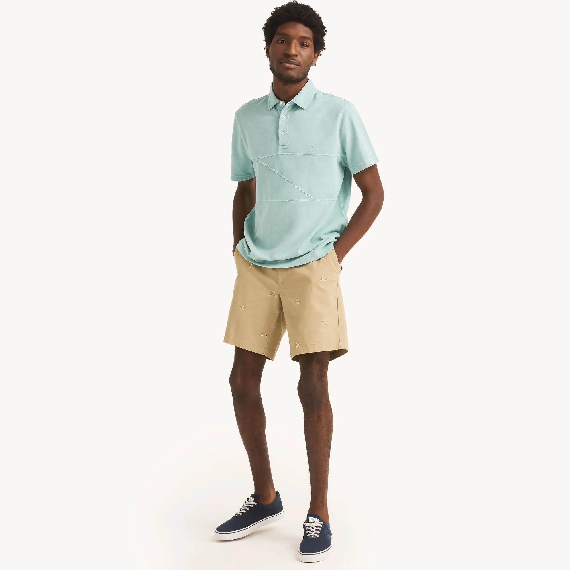 Nautica Mens 8.5" Printed Deck Short