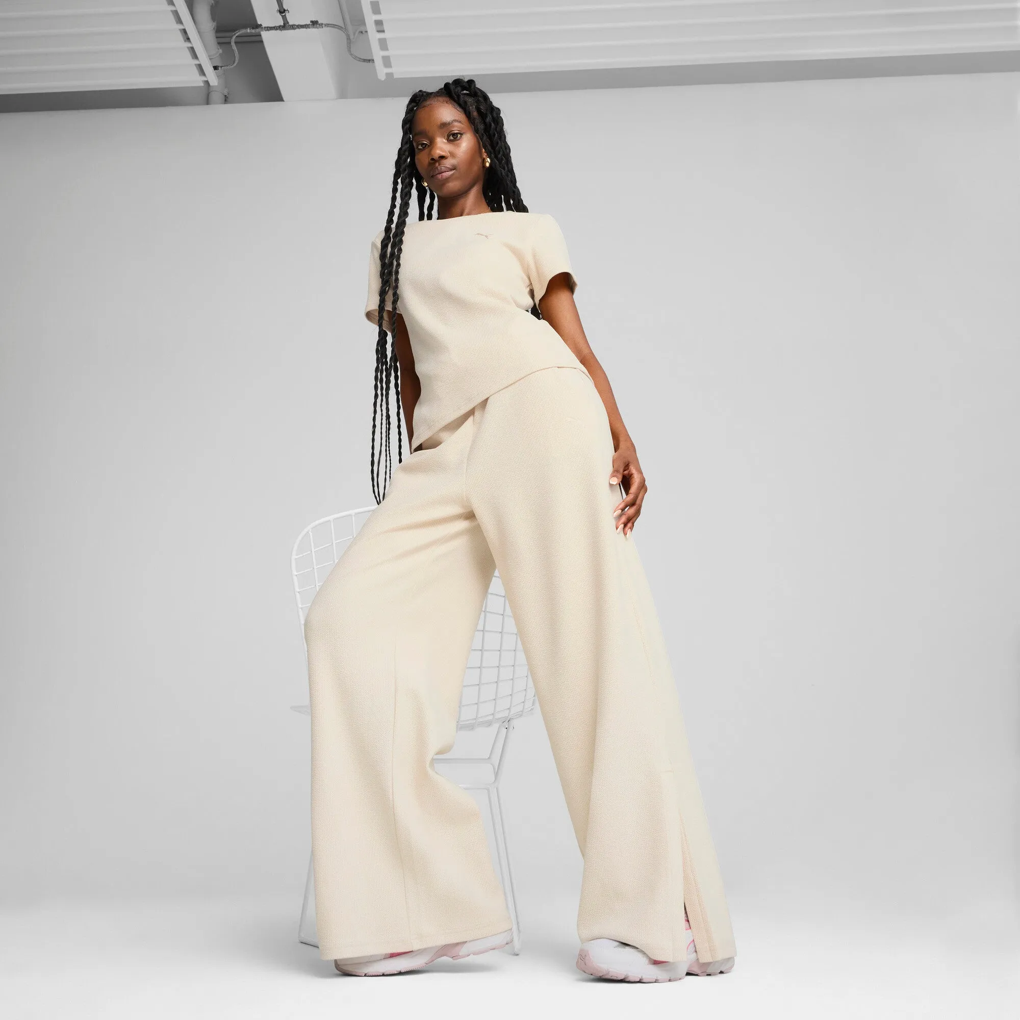 PUMA Women's HER Comfort High-Waist Straight Pants Women