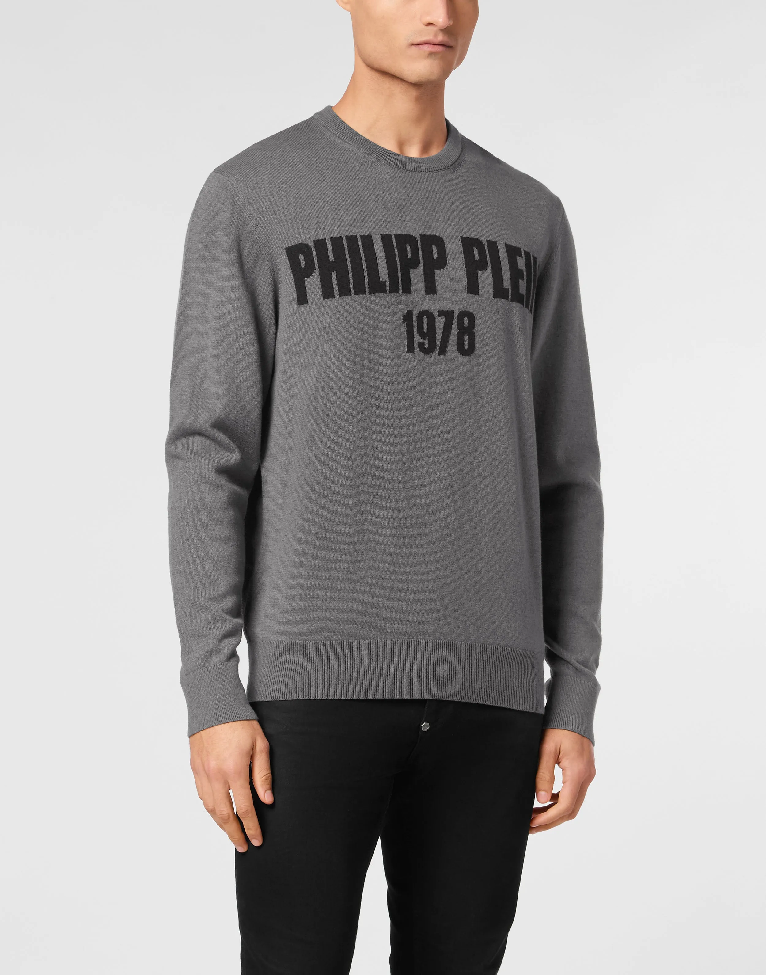 Round Neck Pullover 1978