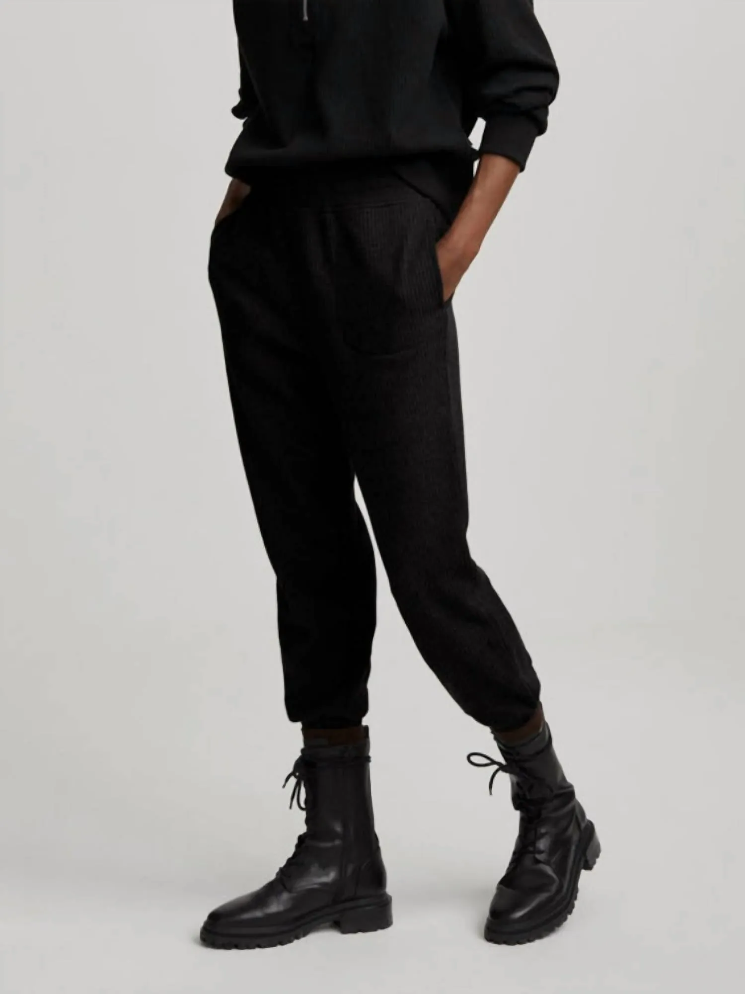 Russell Sweatpants In Black