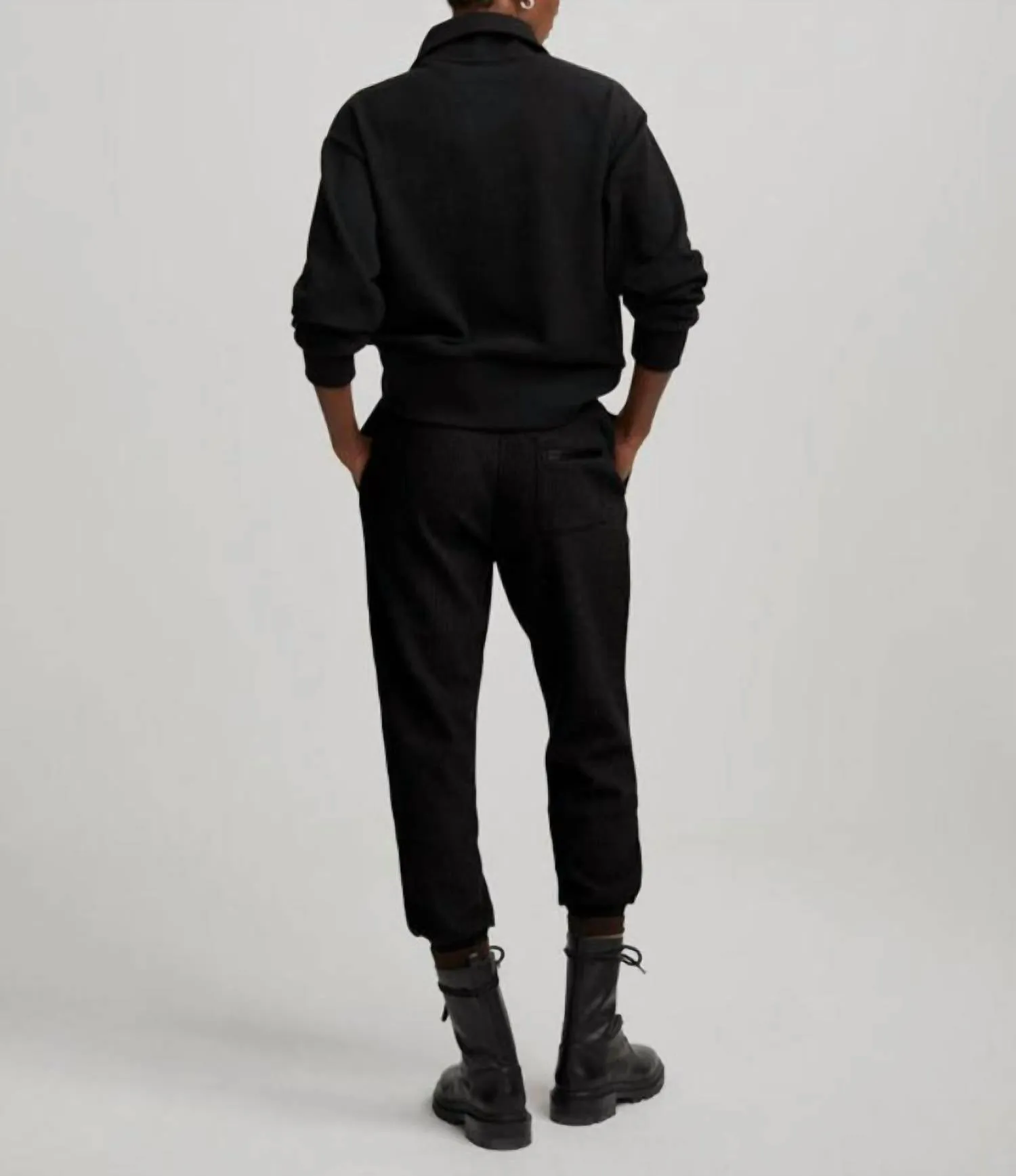 Russell Sweatpants In Black