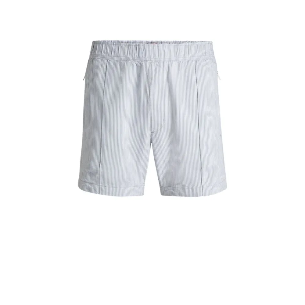 Shorts with vertical stripe
