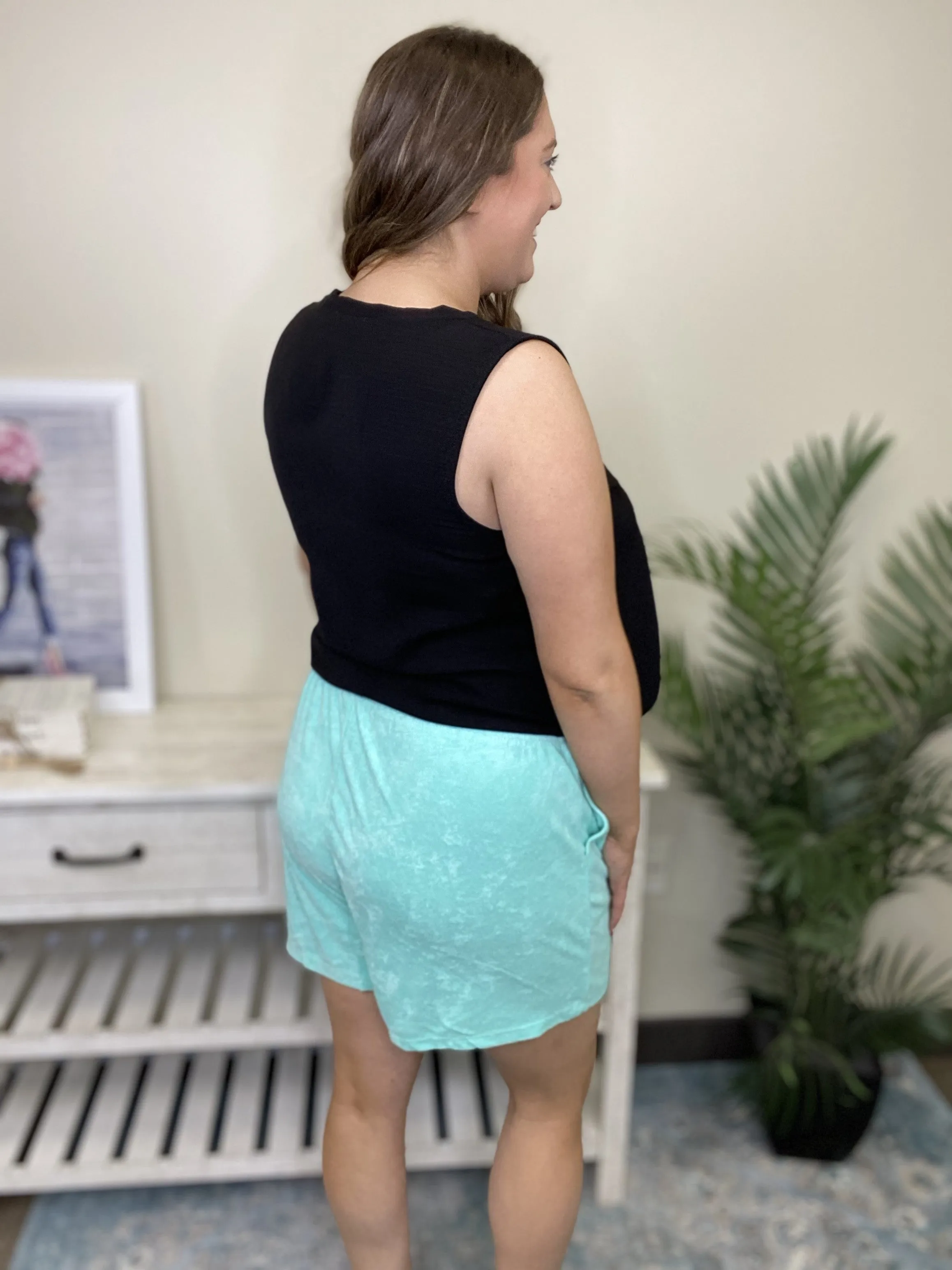 Spa Day Women's High Rise Shorts